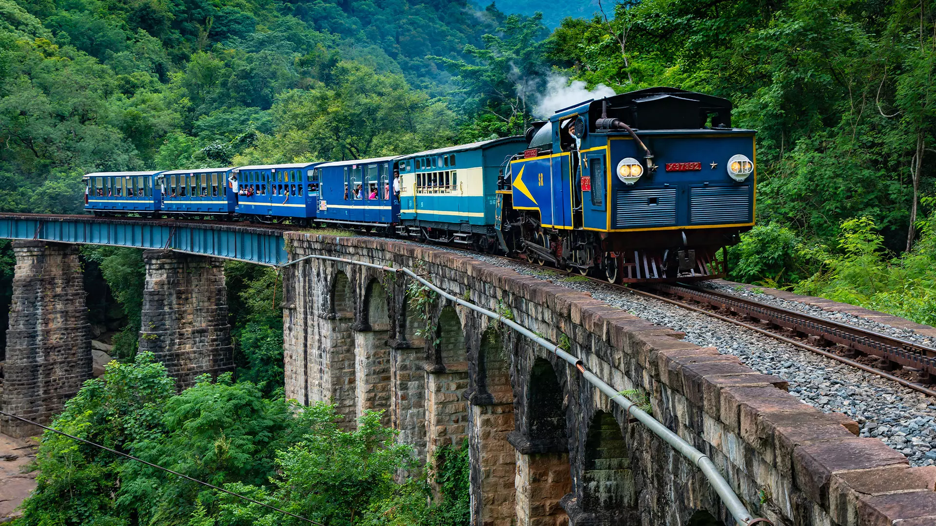 the-nilgiri-mountain-railway-1653904566_39d2e58ed7221faa8057.webp